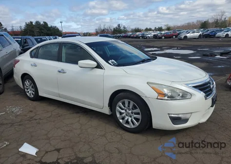 2013 Nissan Altima 2.5 z USA, uszkodzony, nr VIN 1N4AL3AP8DC217802